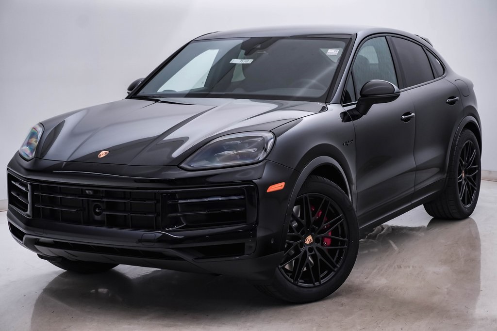 2025 Porsche Cayenne E-Hybrid Coupe  3