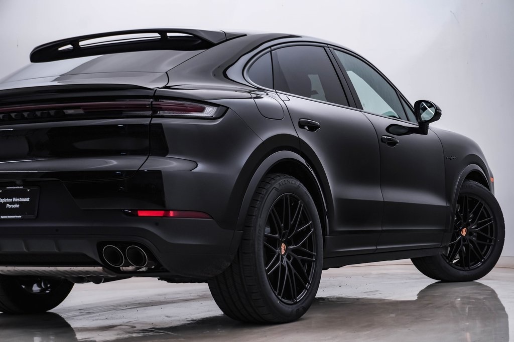 2025 Porsche Cayenne E-Hybrid Coupe  10