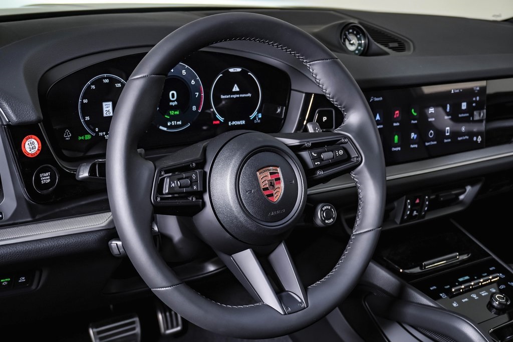 2025 Porsche Cayenne E-Hybrid Coupe  20