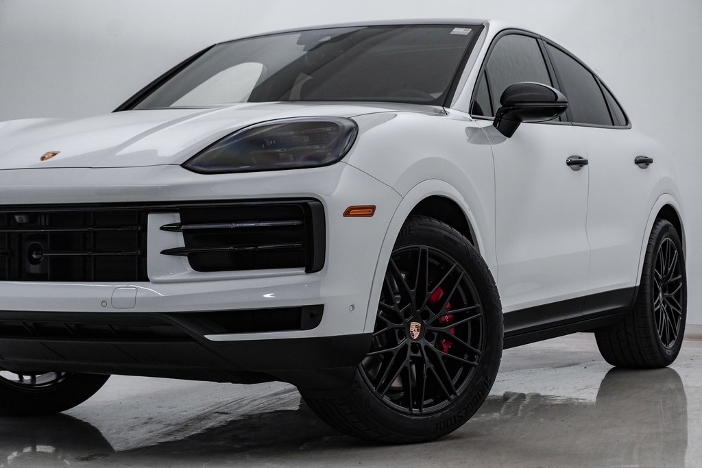 2025 Porsche Cayenne Coupe S 2