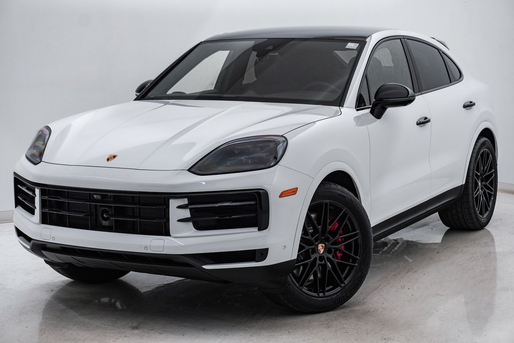 2025 Porsche Cayenne Coupe S 3