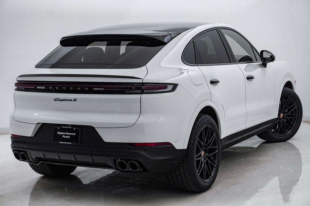 2025 Porsche Cayenne Coupe S 11