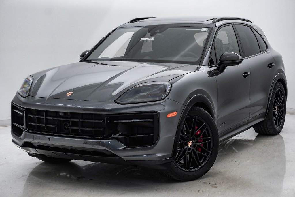 2025 Porsche Cayenne GTS 3