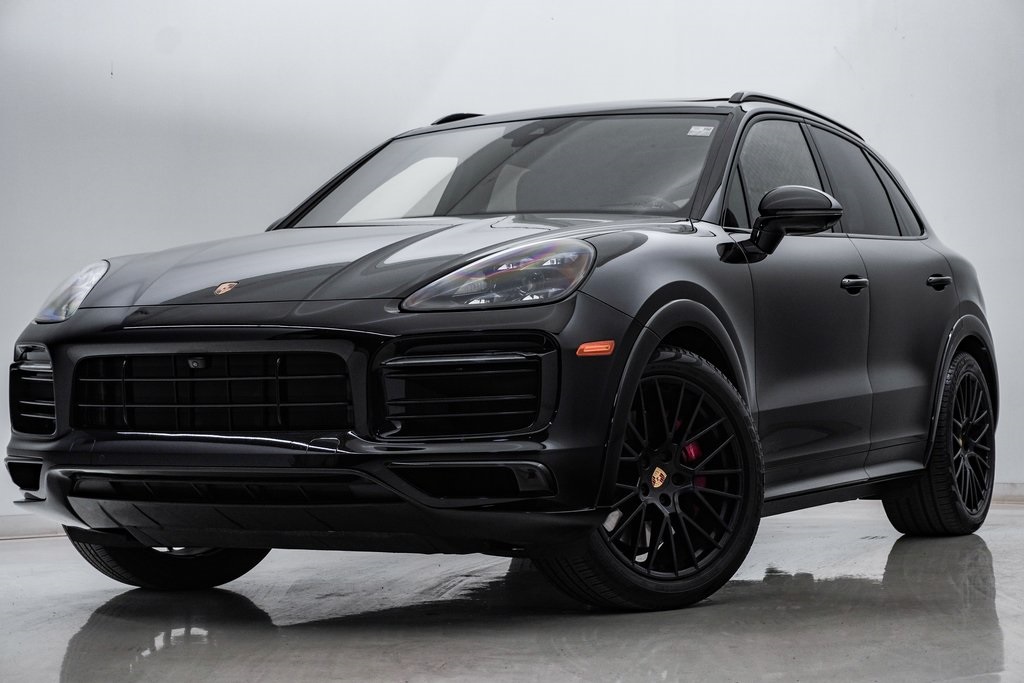 2021 Porsche Cayenne GTS 1