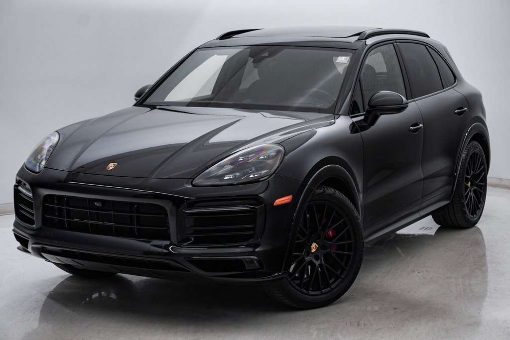 2021 Porsche Cayenne GTS 3