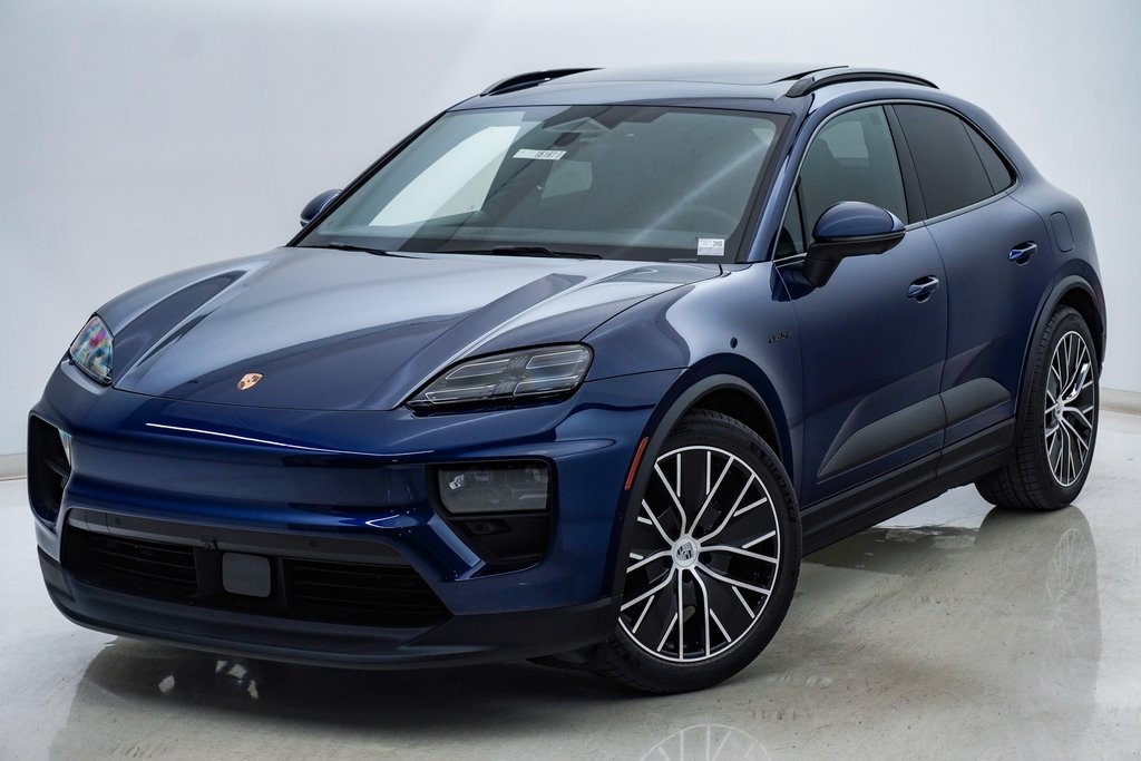 2024 Porsche Macan Electric 4 3