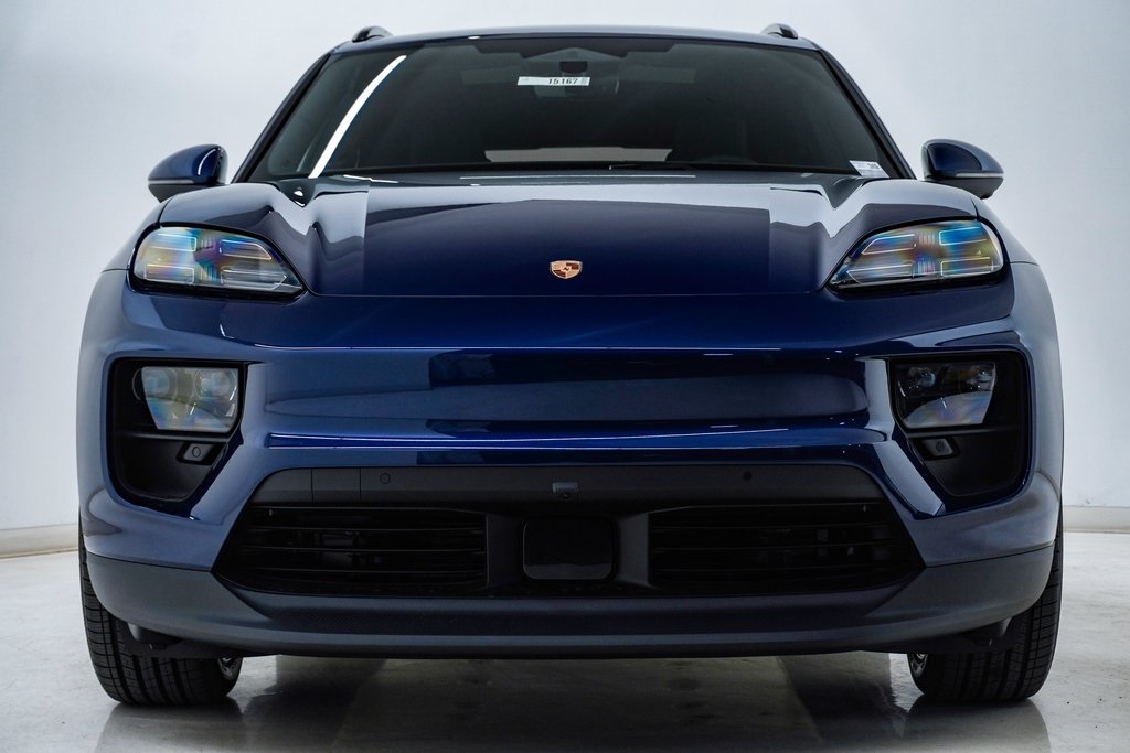 2024 Porsche Macan Electric 4 6