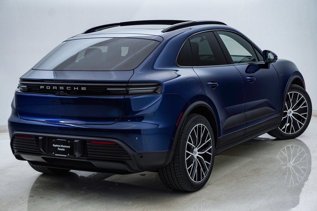 2024 Porsche Macan Electric 4 11