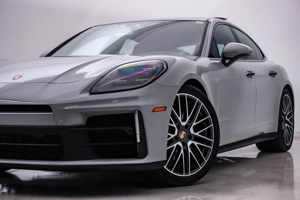 2025 Porsche Panamera 4 2