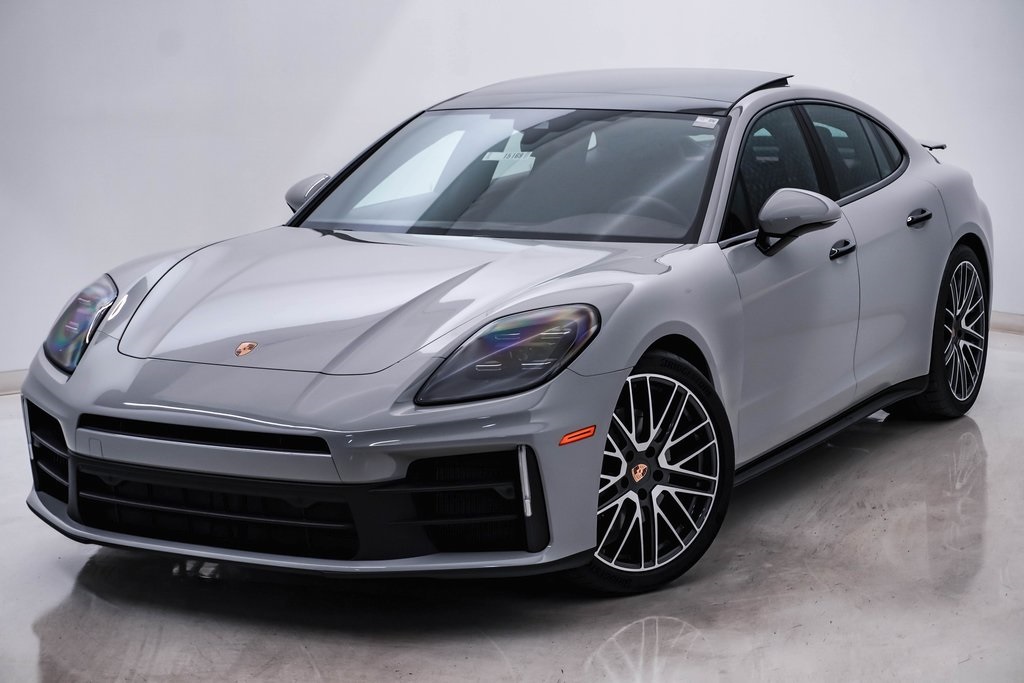 2025 Porsche Panamera 4 3