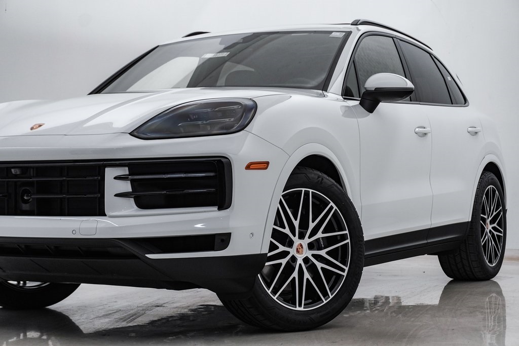 2025 Porsche Cayenne  2