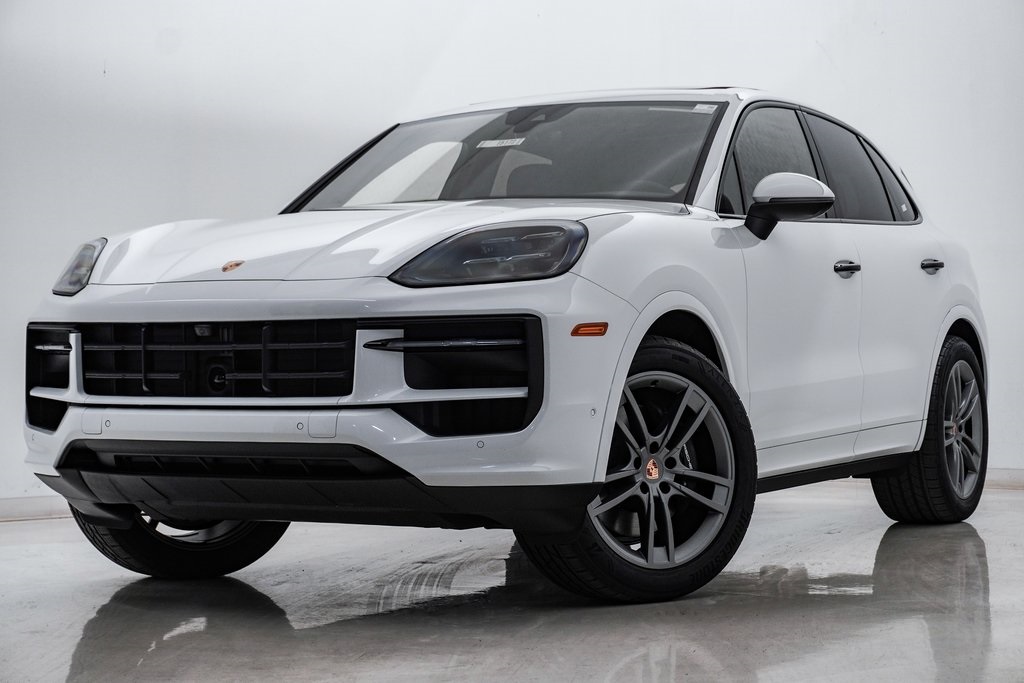 2025 Porsche Cayenne  1