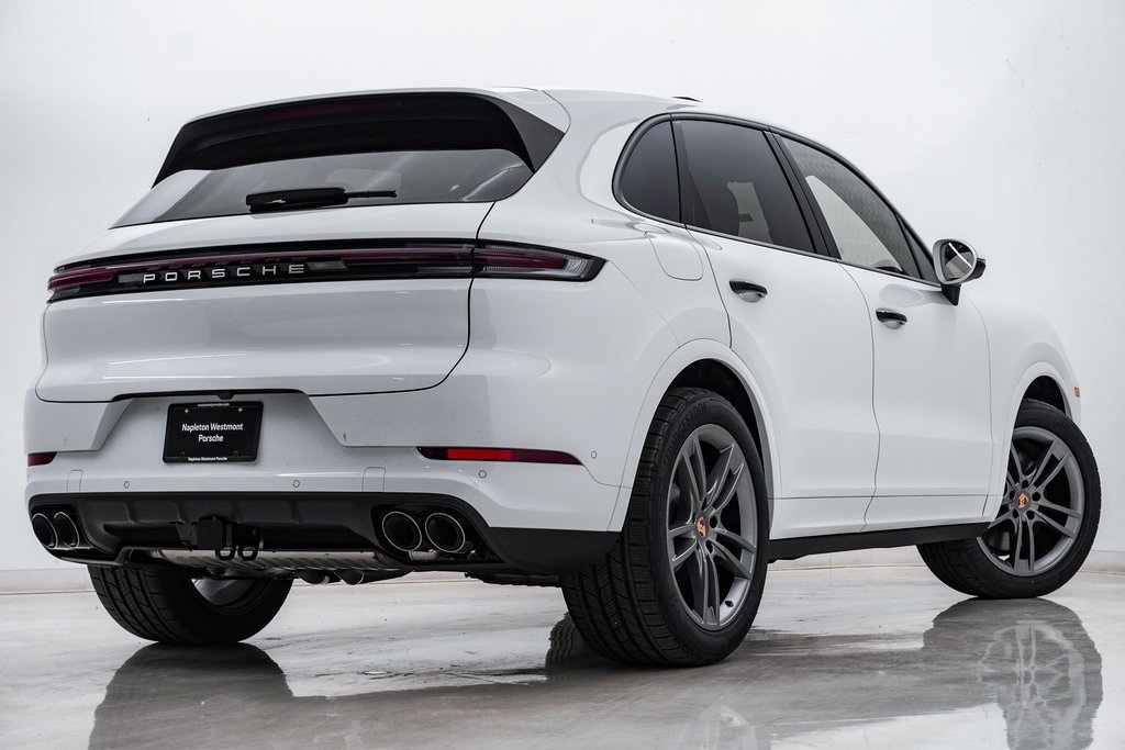 2025 Porsche Cayenne  9