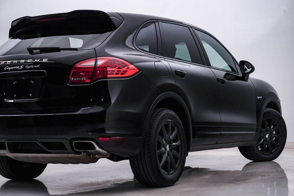 2013 Porsche Cayenne S Hybrid 10