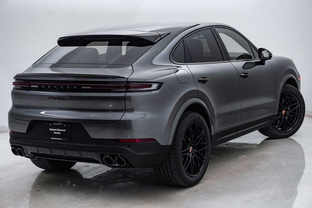 2025 Porsche Cayenne Coupe  11