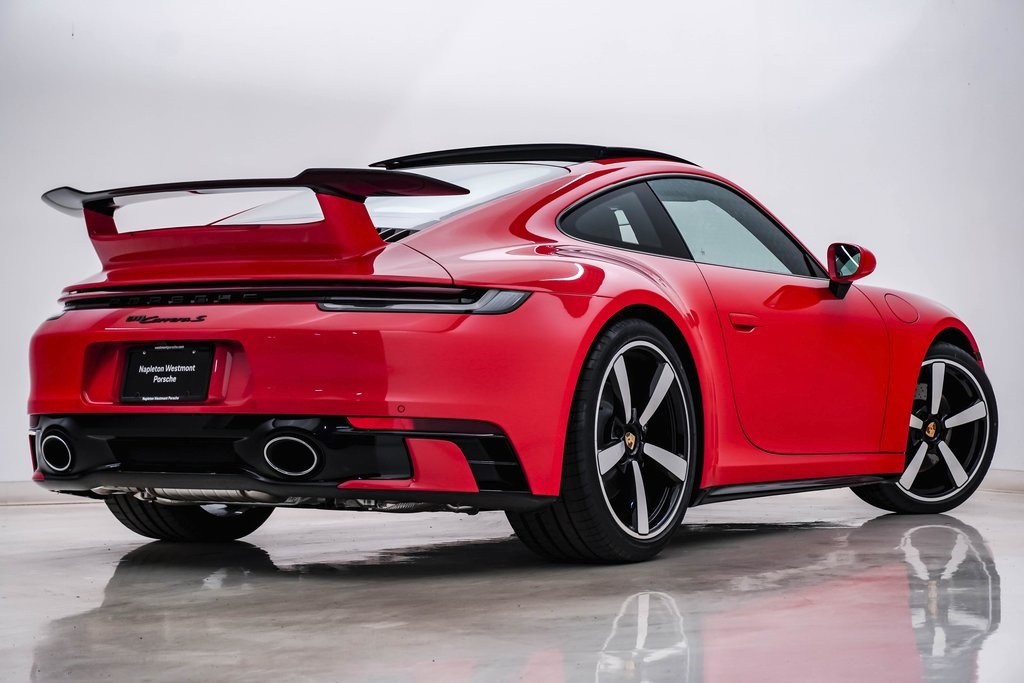 2024 Porsche 911 Carrera S 9