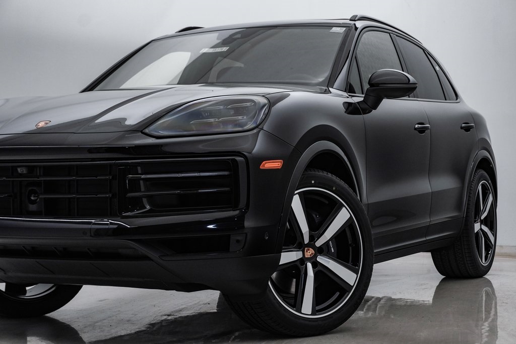 2025 Porsche Cayenne  2