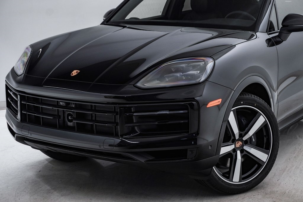 2025 Porsche Cayenne  4