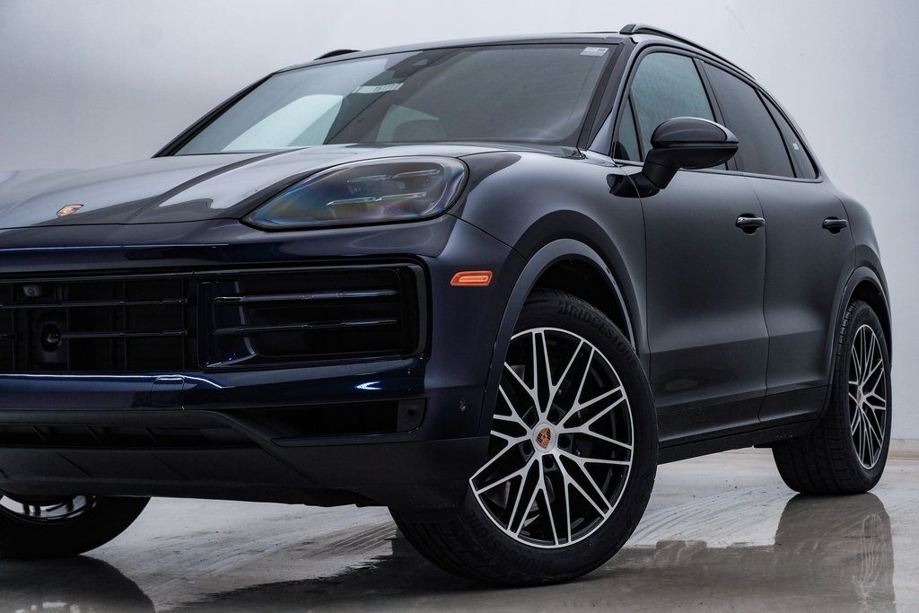 2025 Porsche Cayenne  2