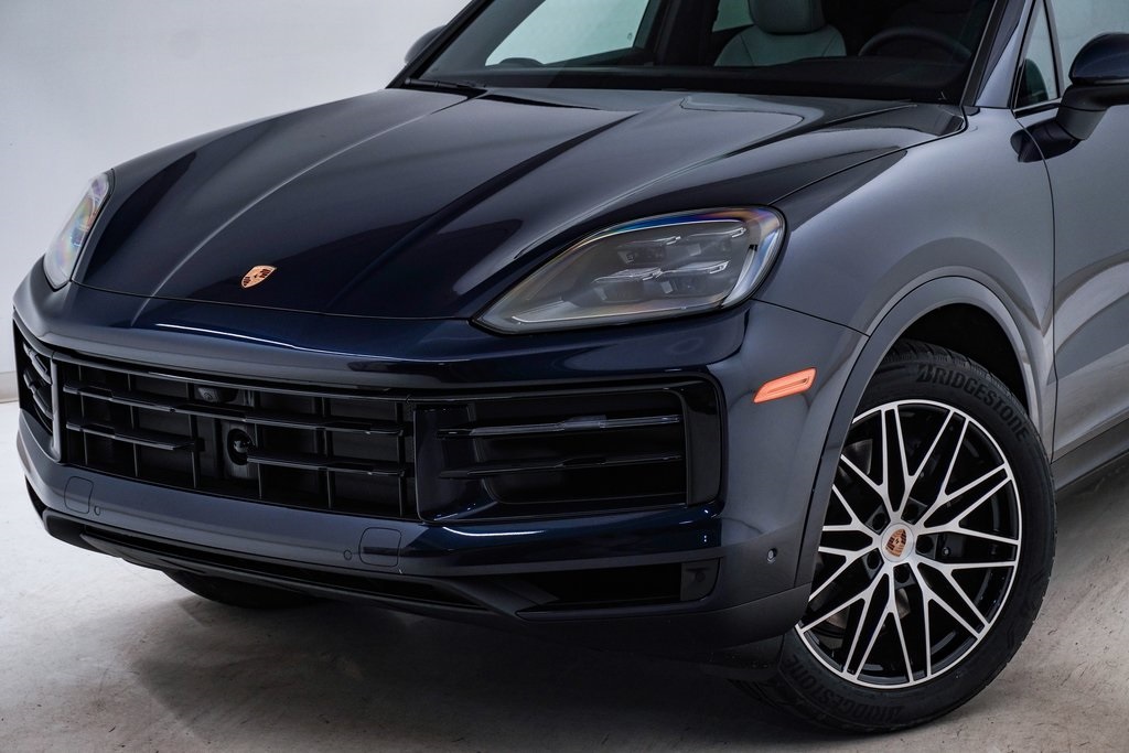 2025 Porsche Cayenne  4