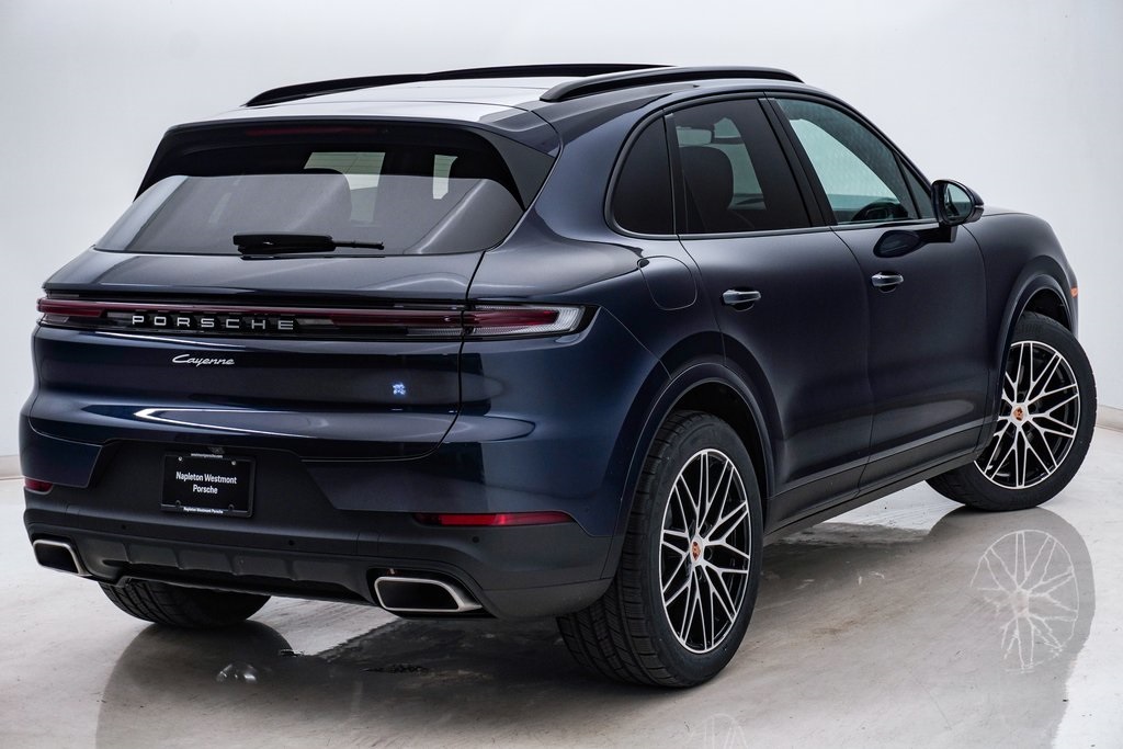 2025 Porsche Cayenne  11