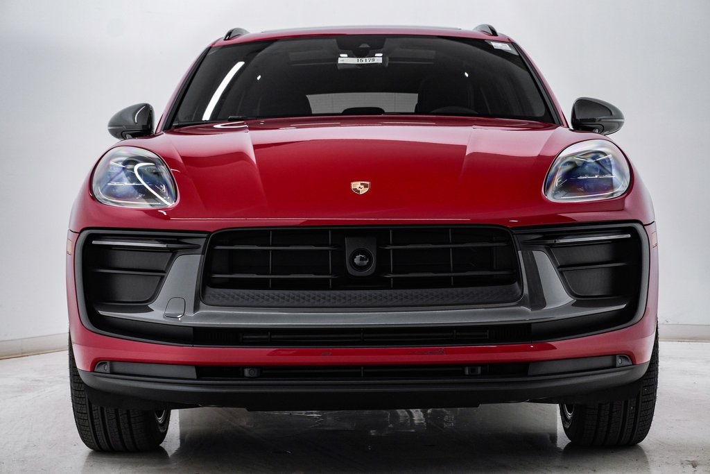 2025 Porsche Macan T 6