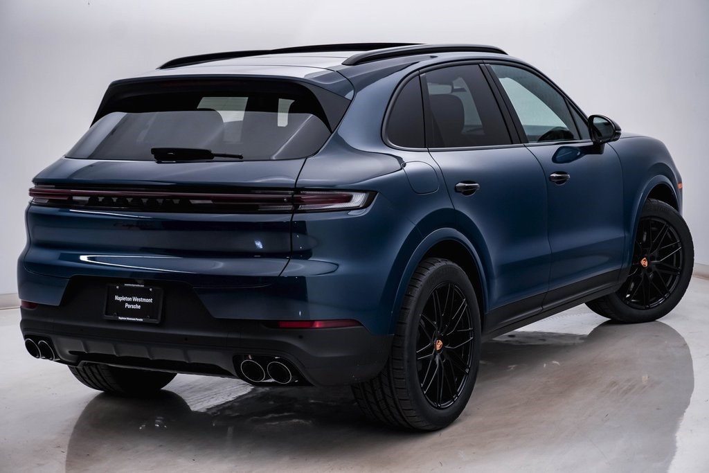 2025 Porsche Cayenne  11