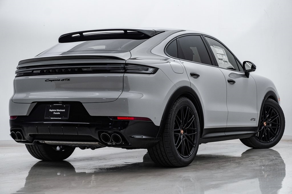 2025 Porsche Cayenne Coupe GTS 9