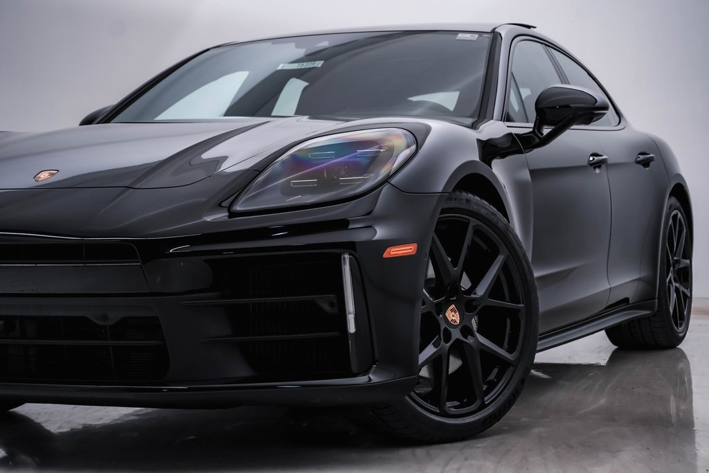 2025 Porsche Panamera 4 2