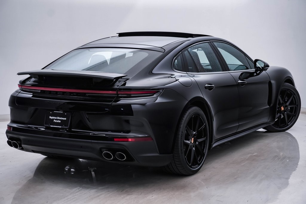 2025 Porsche Panamera 4 11