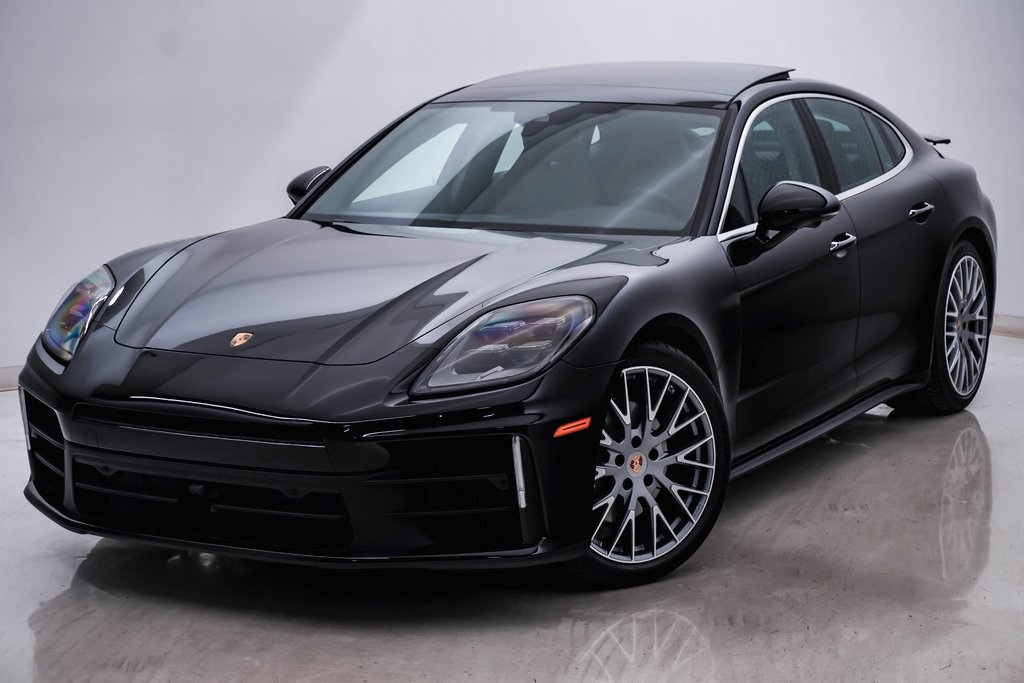 2025 Porsche Panamera 4 3