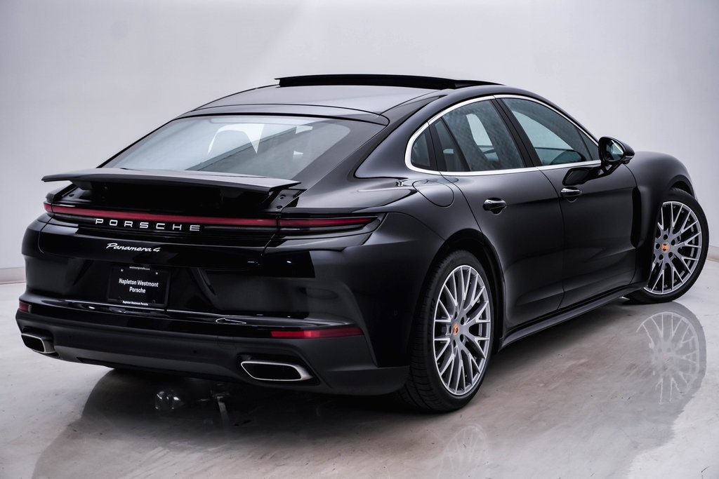 2025 Porsche Panamera 4 11