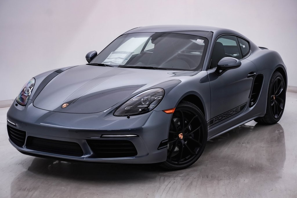 2025 Porsche 718 Cayman  3