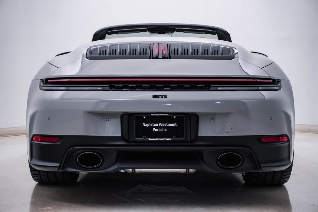 2025 Porsche 911 Carrera 10