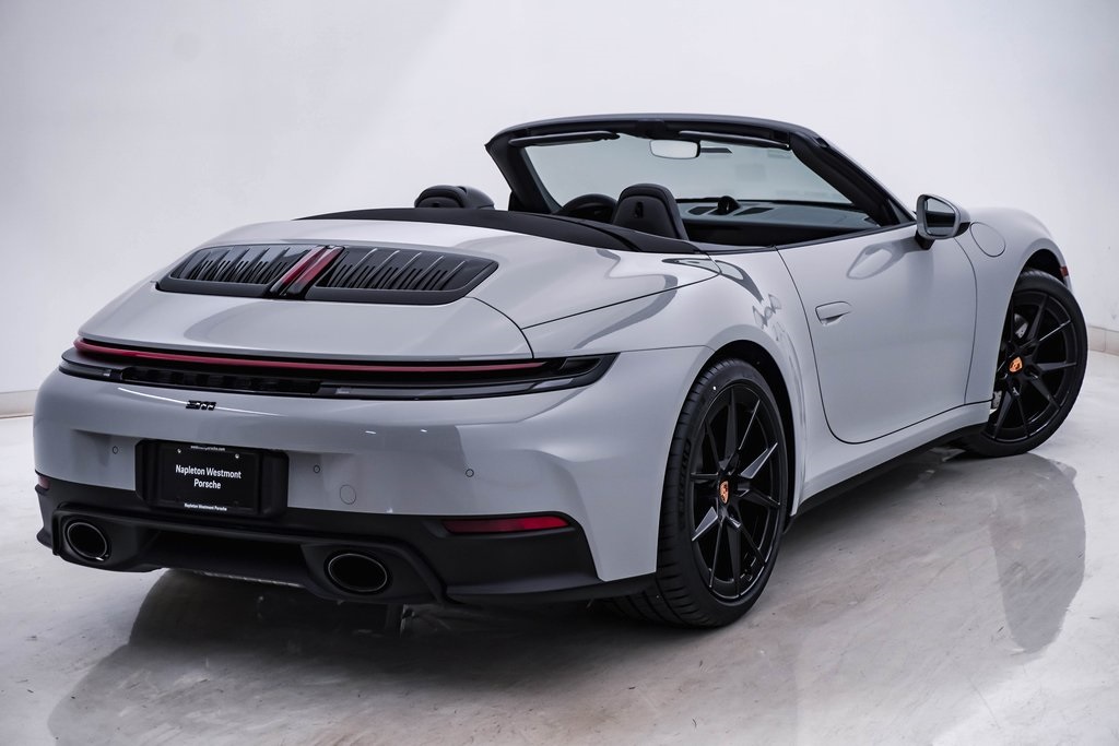 2025 Porsche 911 Carrera 13