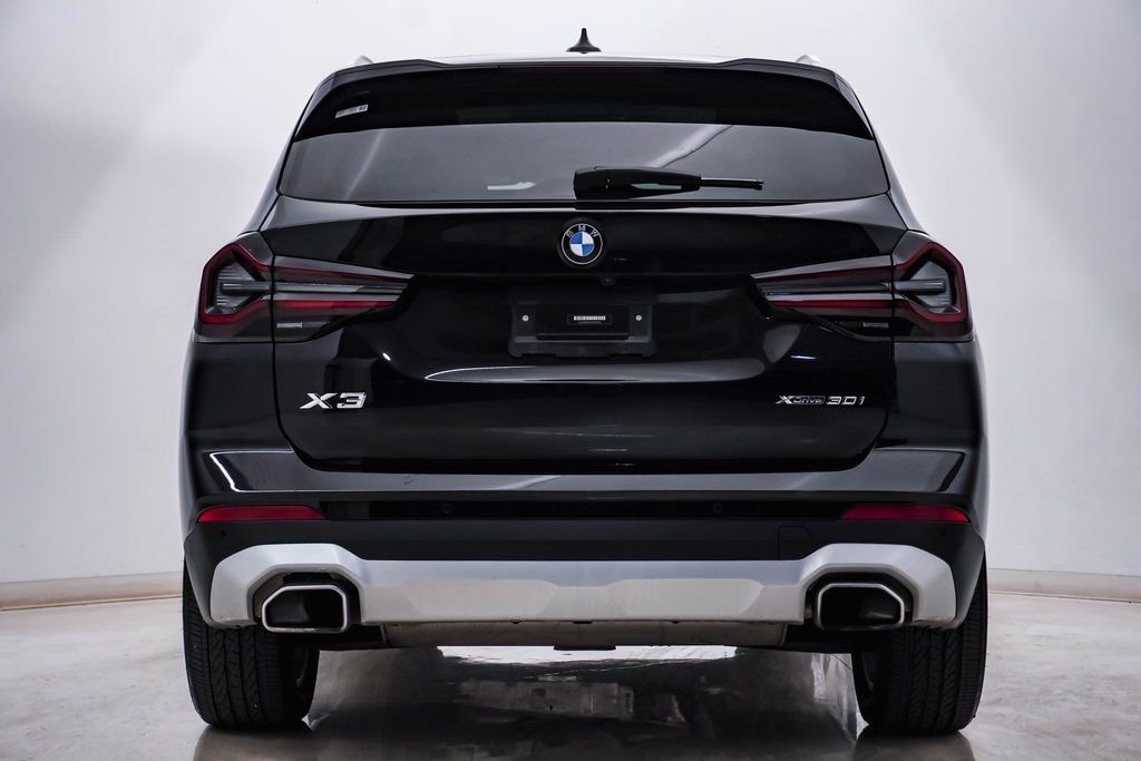 2022 BMW X3 xDrive30i 8