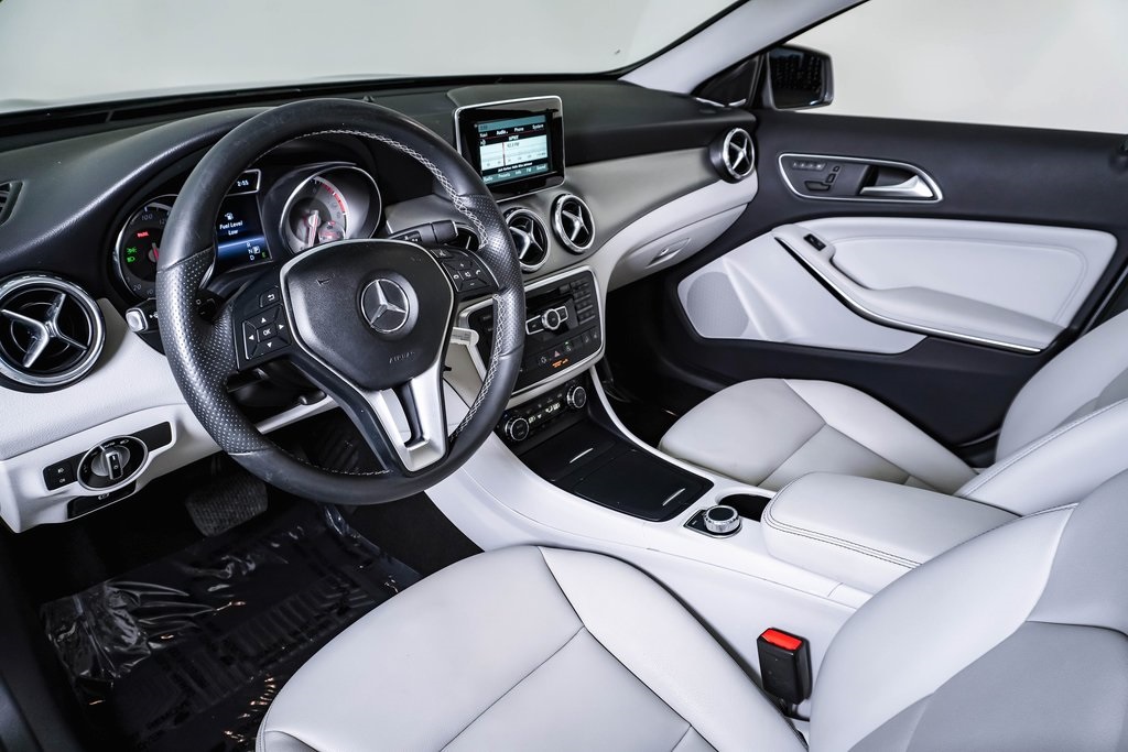 2015 Mercedes-Benz GLA GLA 250 19