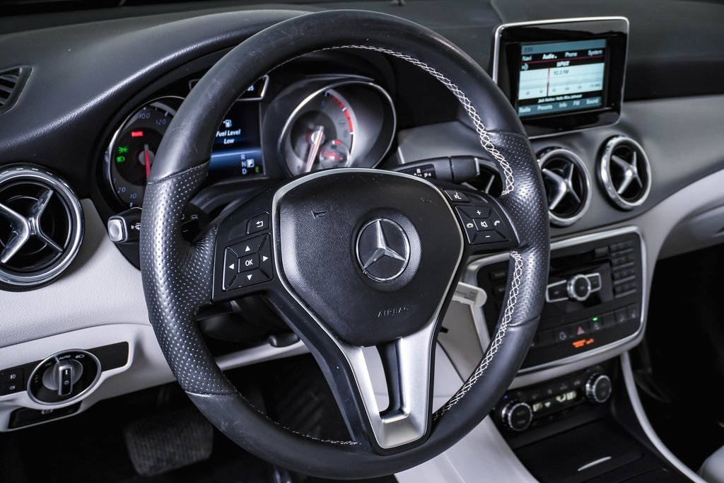 2015 Mercedes-Benz GLA GLA 250 20