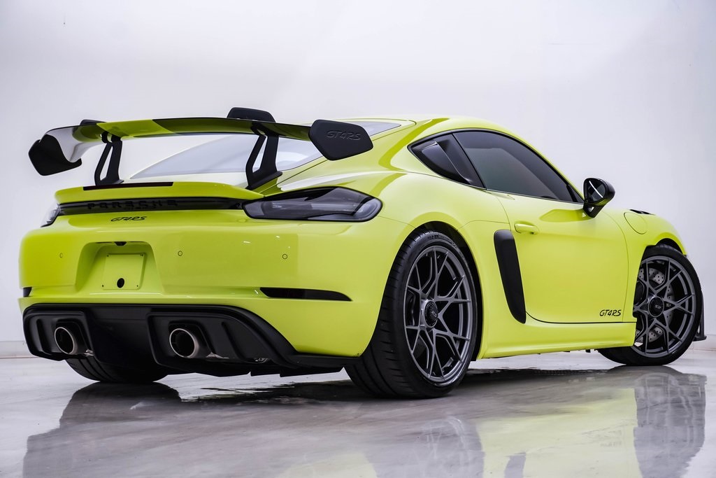 2024 Porsche 718 Cayman GT4 RS 13