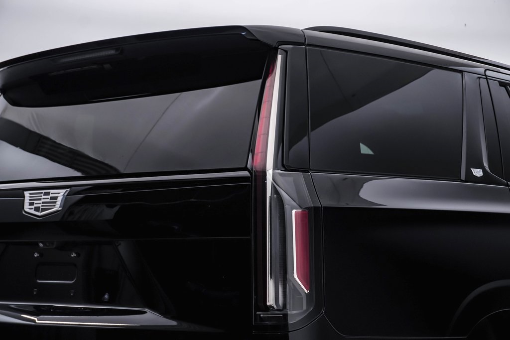 2022 Cadillac Escalade Sport 13