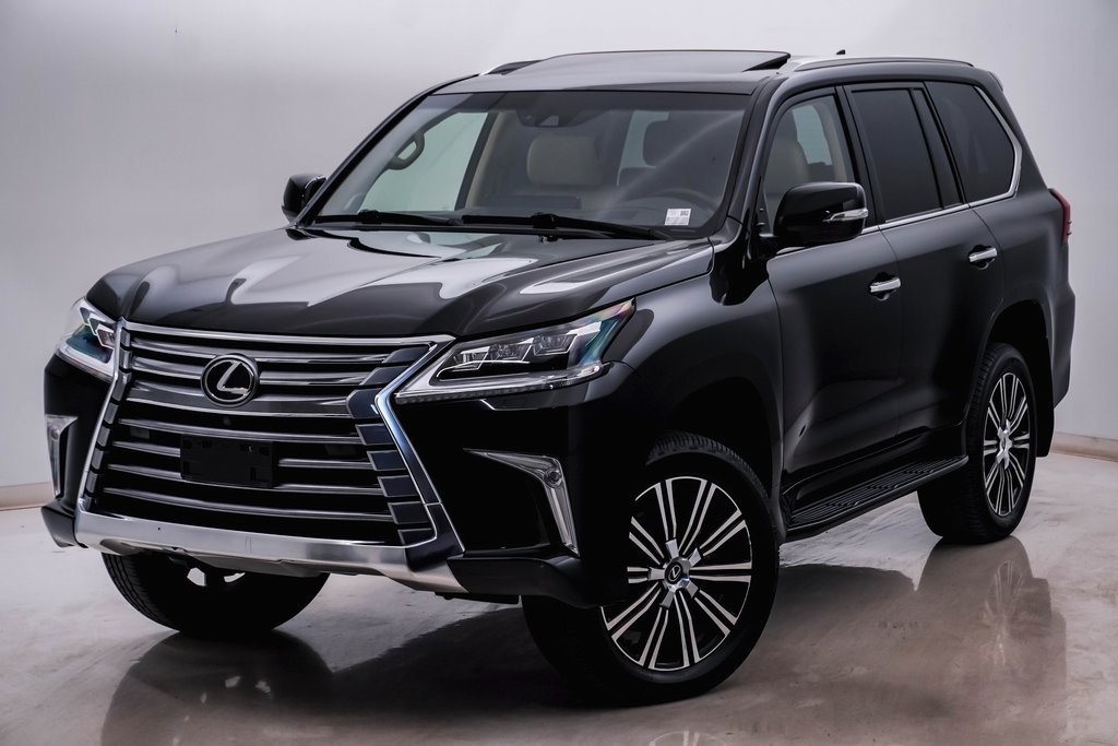 2021 Lexus LX 570 3