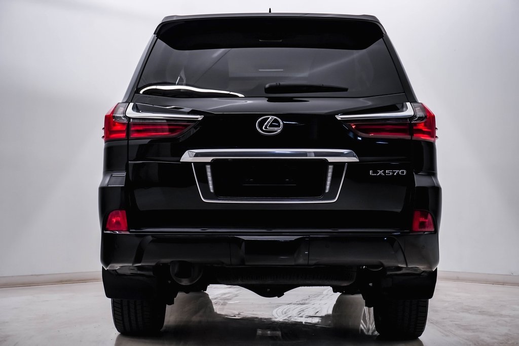 2021 Lexus LX 570 7