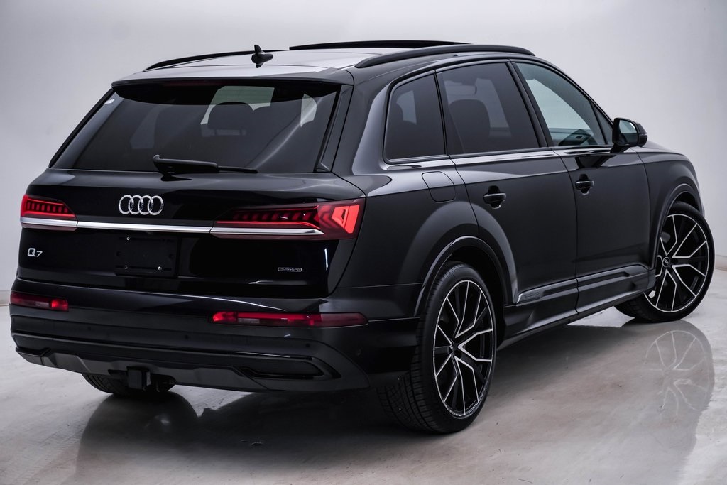 2021 Audi Q7 55 Prestige 10