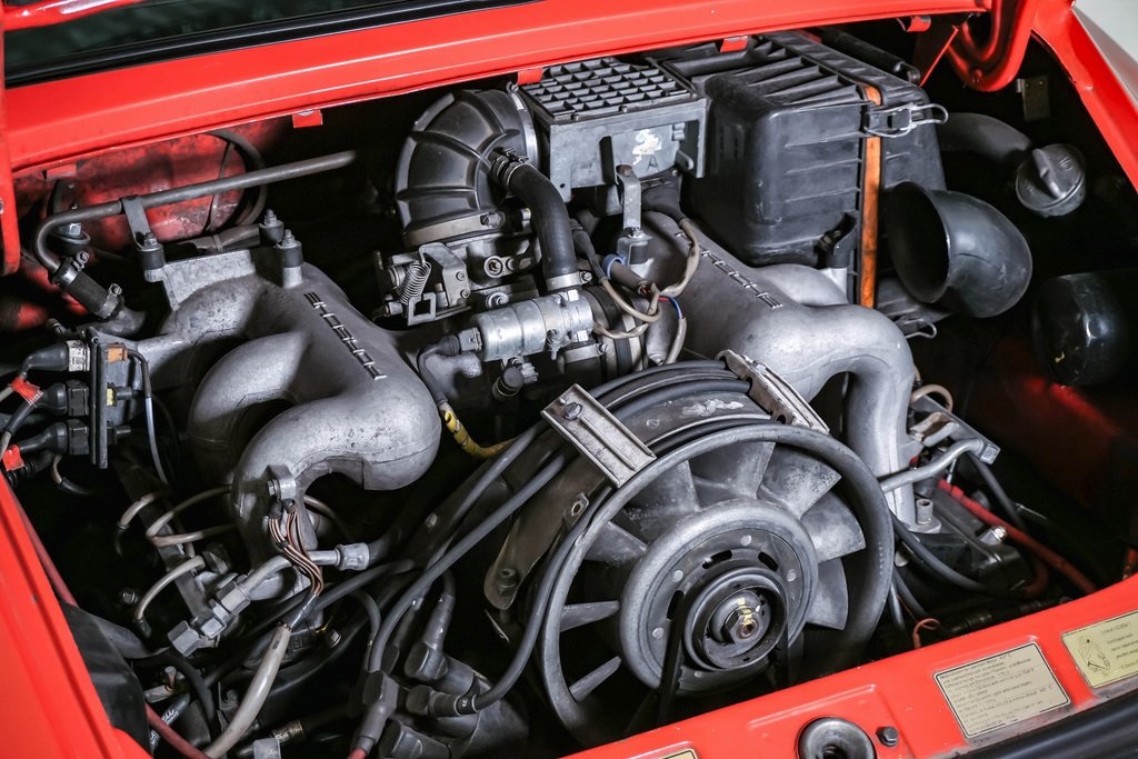 1986 Porsche 911 Carrera 38