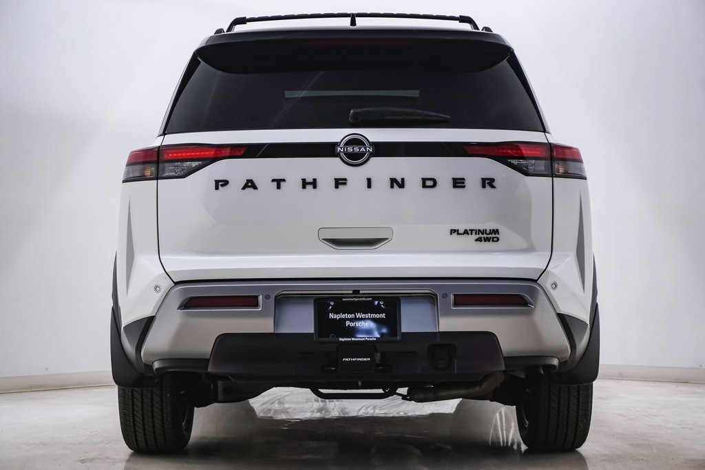 2024 Nissan Pathfinder Platinum 8