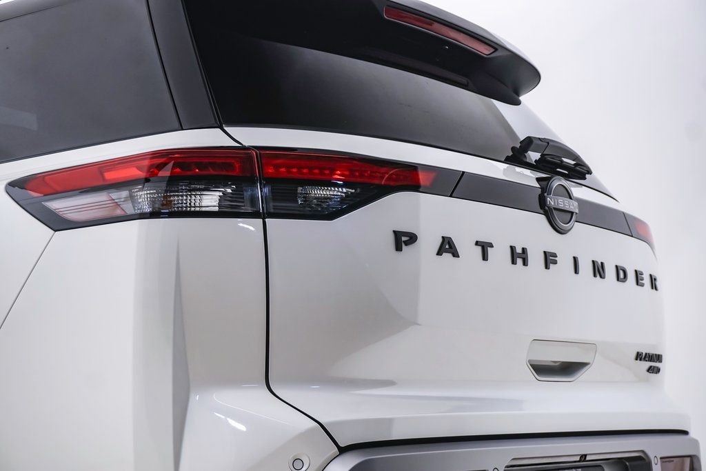 2024 Nissan Pathfinder Platinum 26