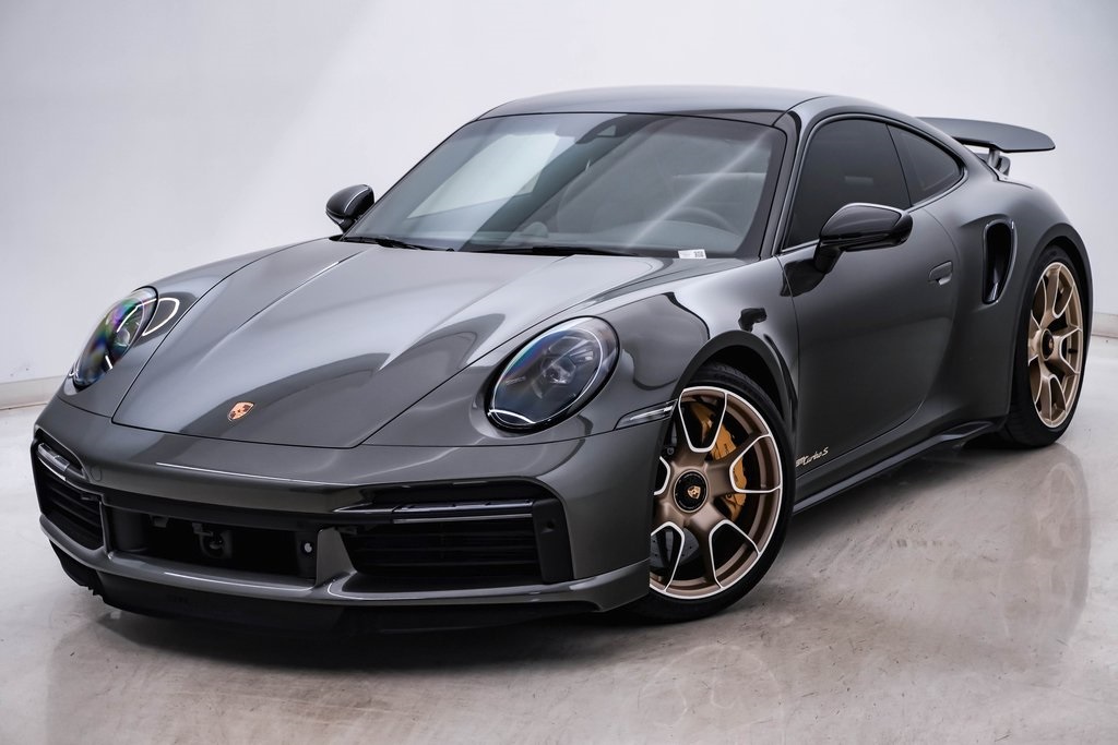 2022 Porsche 911 Turbo S 3