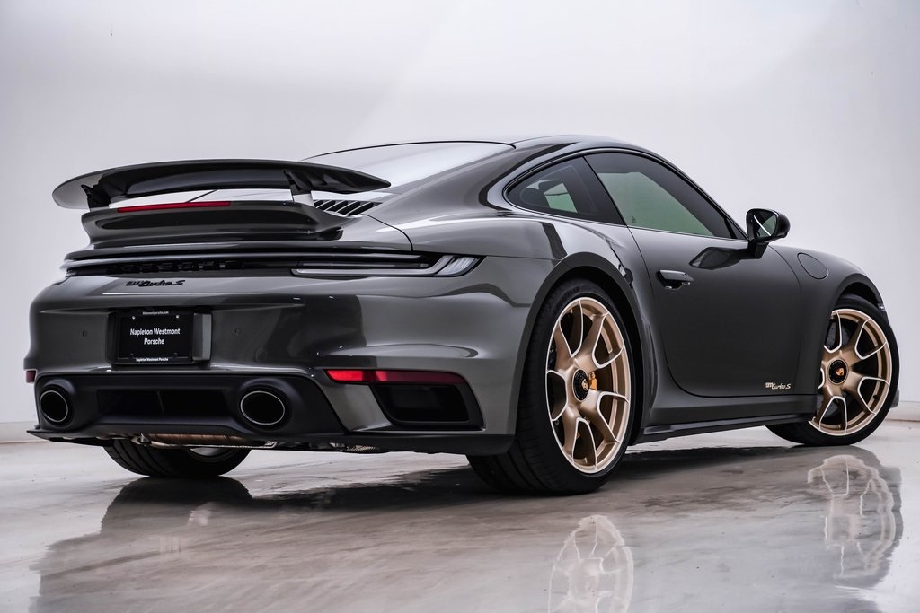 2022 Porsche 911 Turbo S 13