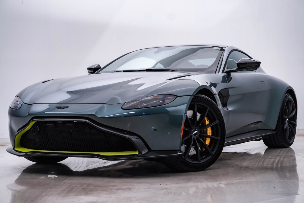 2020 Aston Martin Vantage Base 1