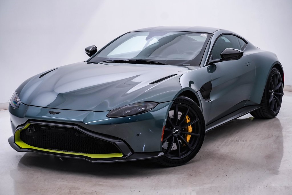 2020 Aston Martin Vantage Base 3